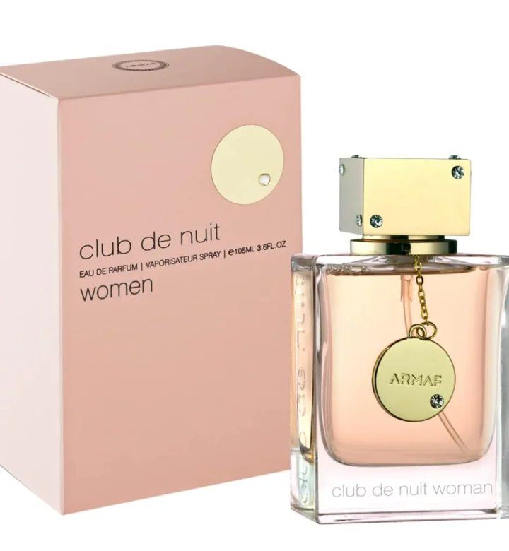 Club De Nuit Woman